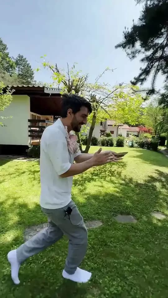 Wall Video #1 NoTube